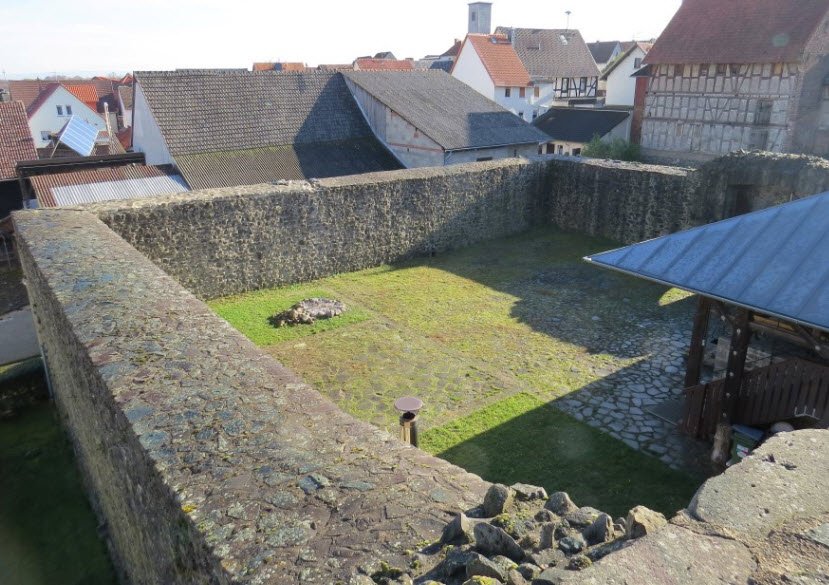 Burg Grüningen, Pohlheim, Germany, Germany